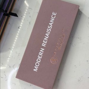 Anastasia Beverly Hills MODERN RENAISSANCE